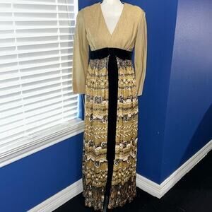 🖤 Vintage 1960s Black & Gold Lamé Hostess Gown – One of a Kind – Size Approx. S